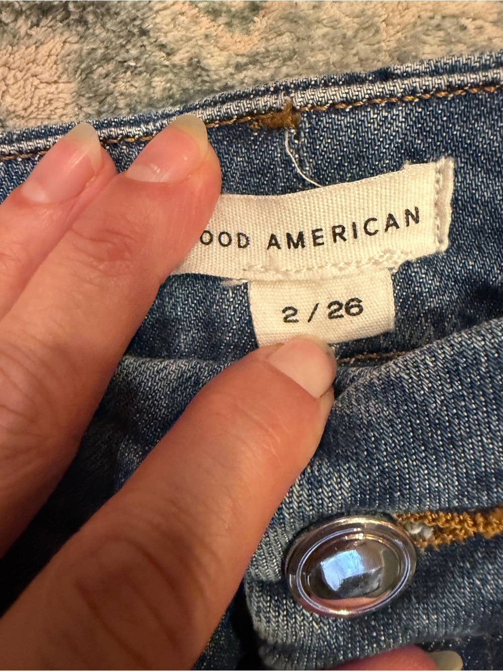GOOD AMERICAN Ripped Knee High Waist Jeans - Picture 5 of 6